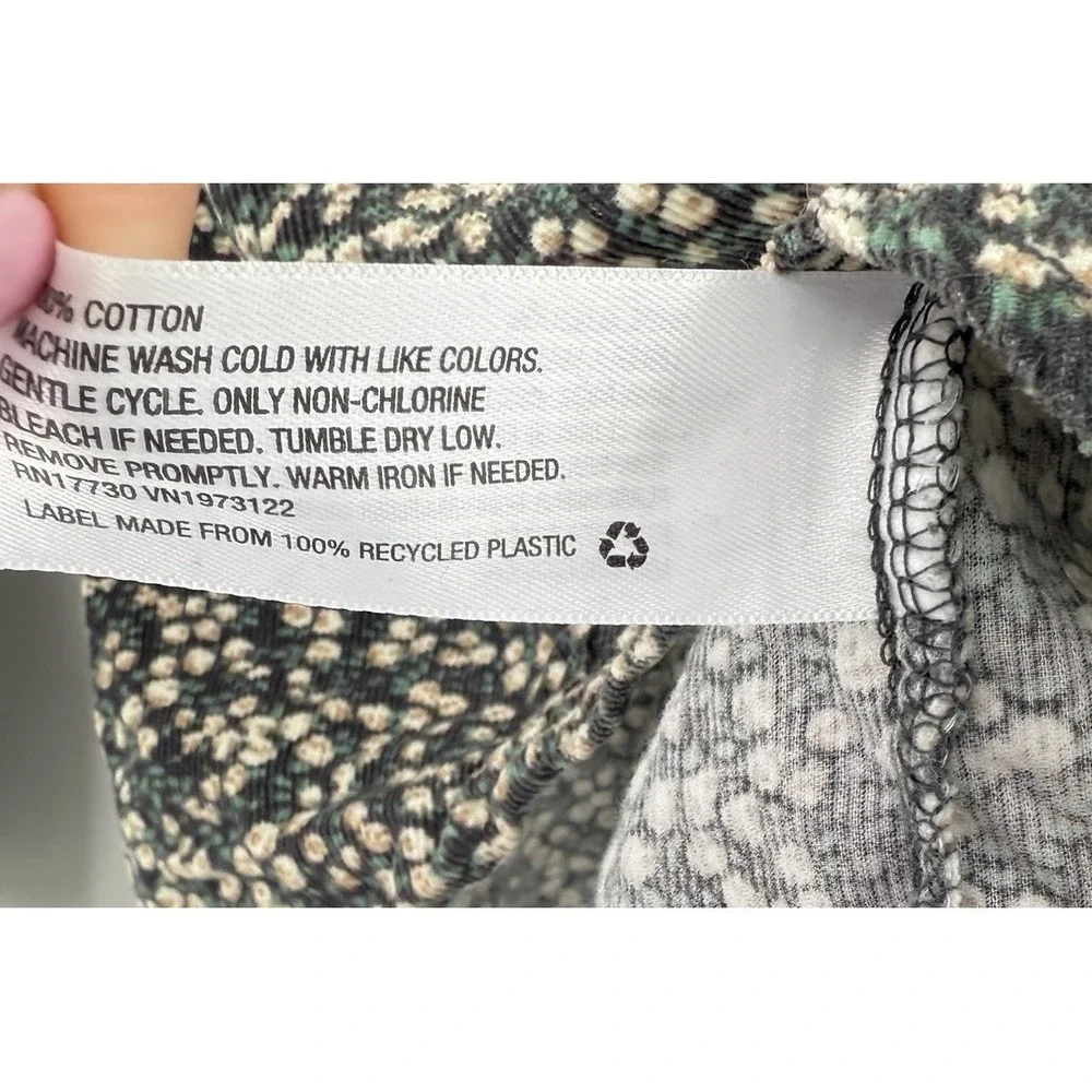 Universal Thread Micro Floral‎ Corduroy Puff Slv Floral 100% Cotton Sz M Cottage